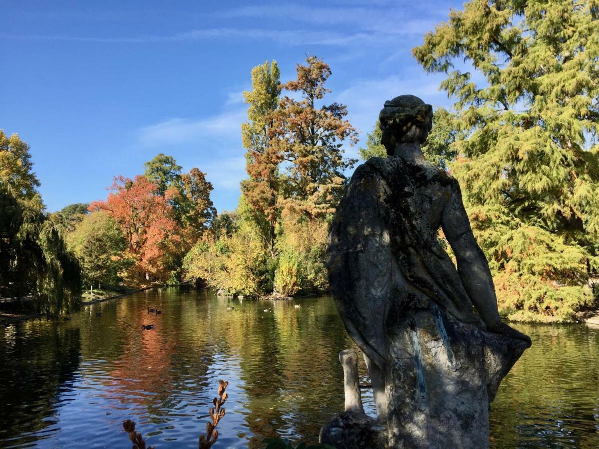 Romance au coeur de Bordeaux / Jardin Public Extérieur photo