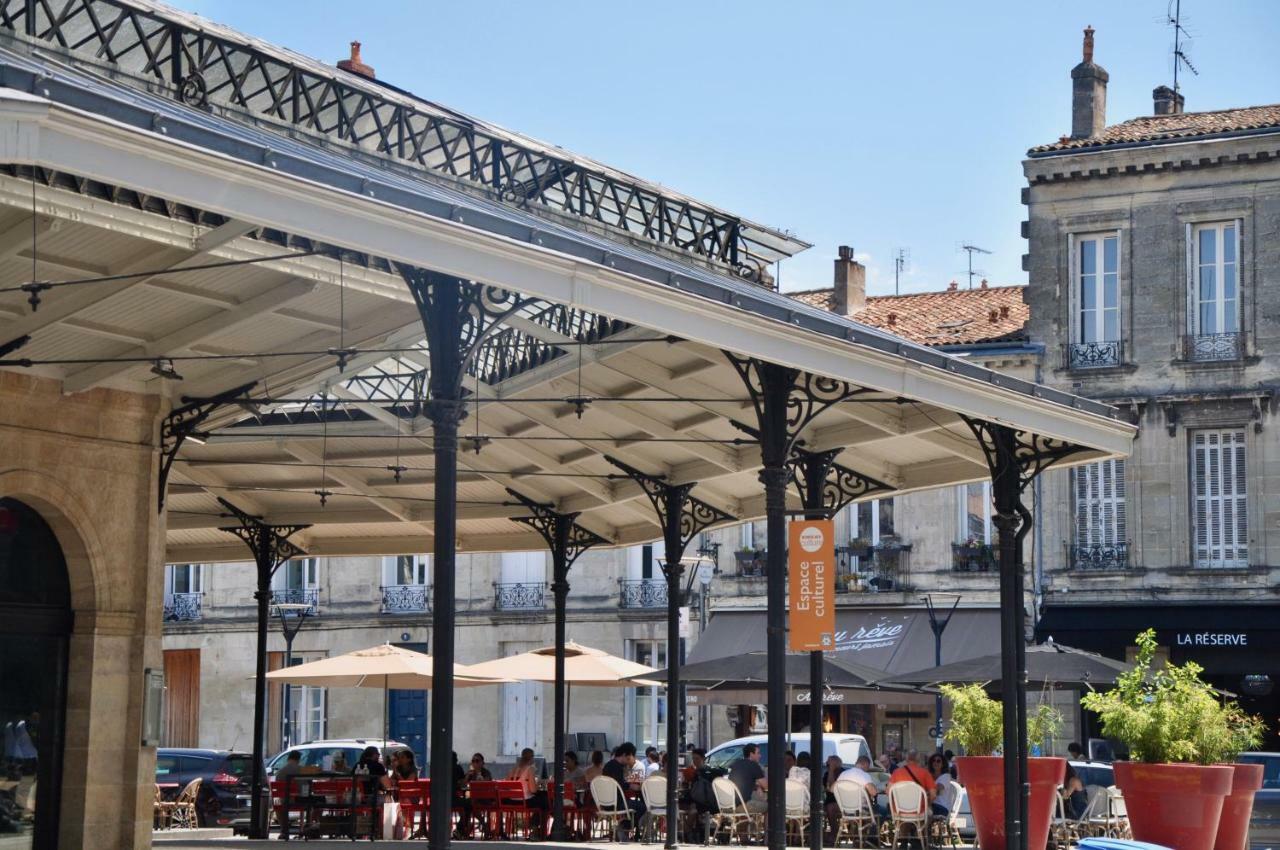 Romance au coeur de Bordeaux / Jardin Public Extérieur photo